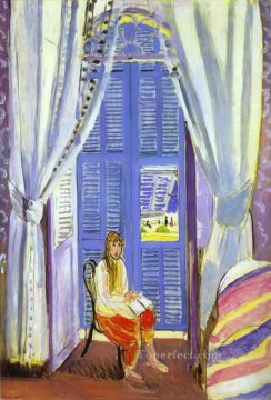 アンリ・マティス Painting - Les persiennes 1919 抽象的フォービズム アンリ・マティス